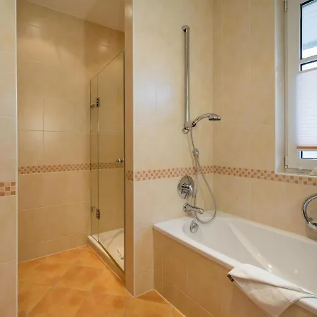 Kaiservillen - Mit 1 Schlafzimmer Und Balkon C23 * Heringsdorf (Usedom)
